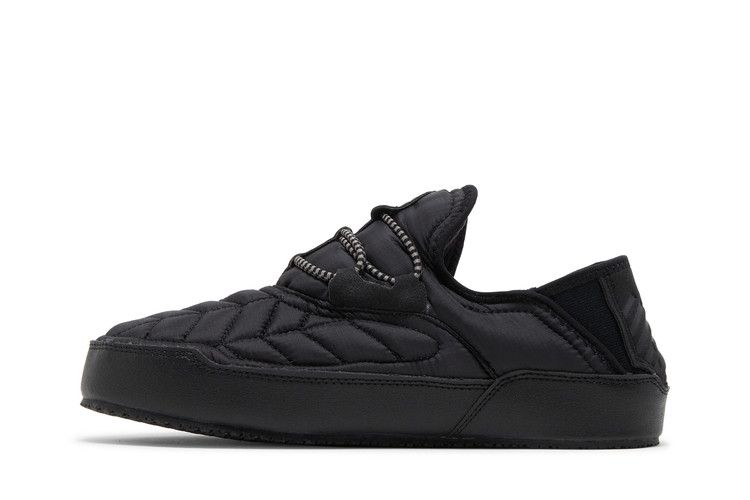 New Balance CRVN MOCv2 'Triple Black' — Black