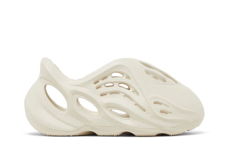 adidas Yeezy Foam Runner Kids 'Sand' — Etham/Etham/Etham