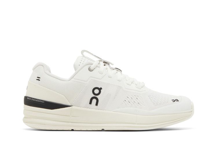 ON The Roger Pro 'White Ivory' Kith Exclusive — White/Ivory/Black