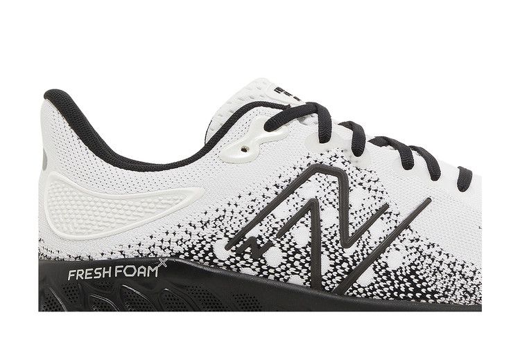 New Balance Fresh Foam X 1080v12 2E Wide 'White Black' — White/Black
