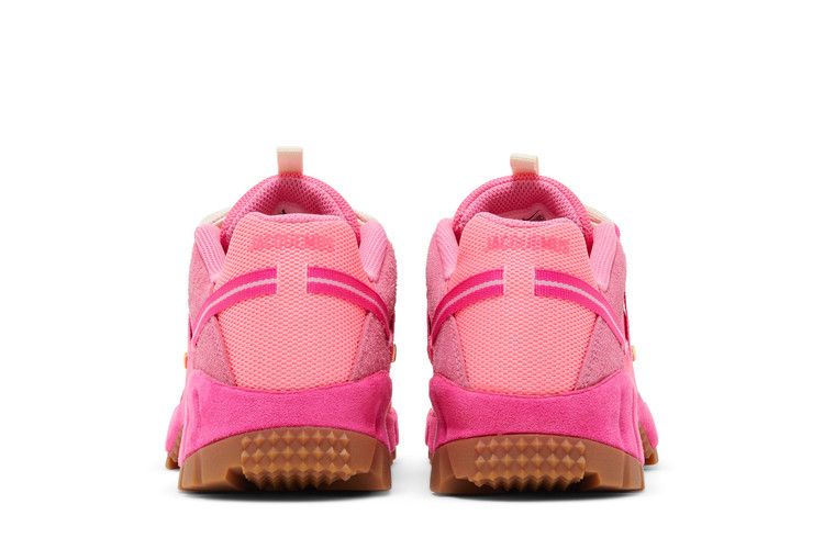 Jacquemus x Nike Wmns Air Humara LX 'Pink Flash' — Pink Flash/Gold/Pink Prime