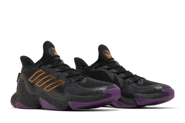 Marvel x adidas Mahomes 1 Impact FLX 'Black Panther' — Core Black/Gold Metallic/Tribe Purple