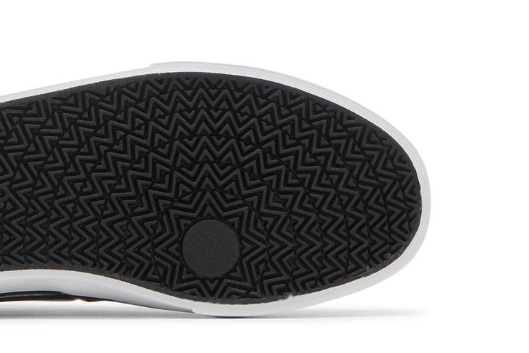 Nike Chron SB 2 'Black Sail — Black/Black/Sail/White
