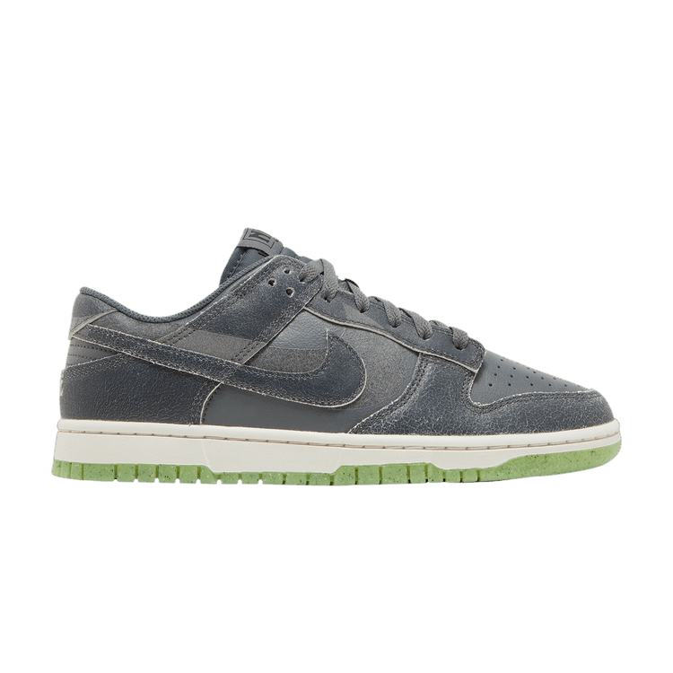 Nike Dunk Low SE 'Halloween - Cauldron' — Iron Grey/Phantom/Scream Green/Ghost Green