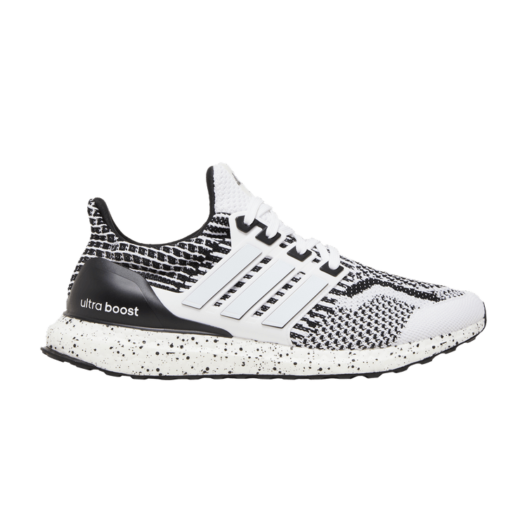Adidas UltraBoost 5.0 DNA 'White Black' — Cloud White/Core Black/Core Black