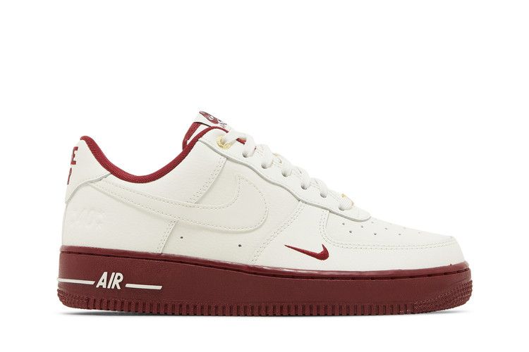 Nike Wmns Air Force 1 '07 SE '40th Anniversary - Sail Team Red' — Sail/Metallic Gold/Black/Team Red (2)