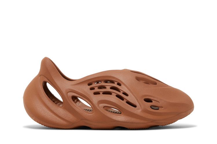 adidas Yeezy Foam Runner 'Clay Red' — Clay Red/Clay Red/Clay Red