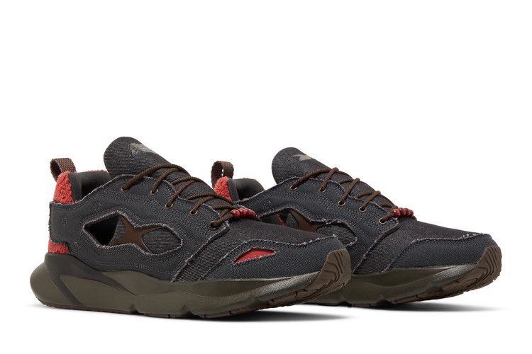 Street Fighter x Reebok FuryLite 95 'Akuma' — Core Black/Charcoal Brown/Mars Red