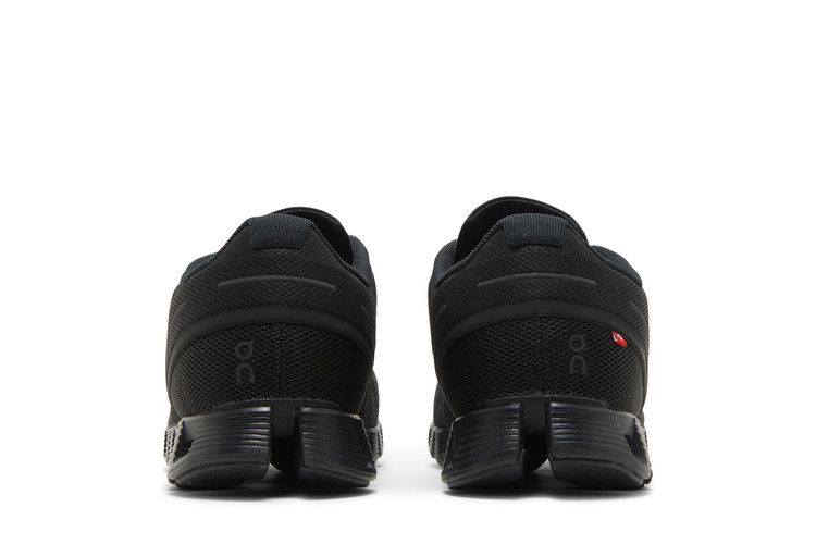 ON Cloud 5 'All Black' — All Black
