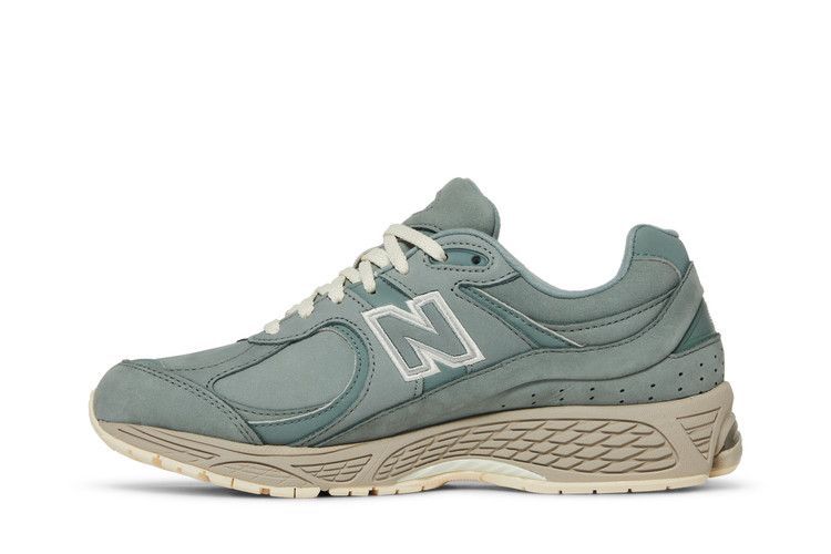 Kith x New Balance 2002R 'Pistachio' — Slate Grey/Chinois Green