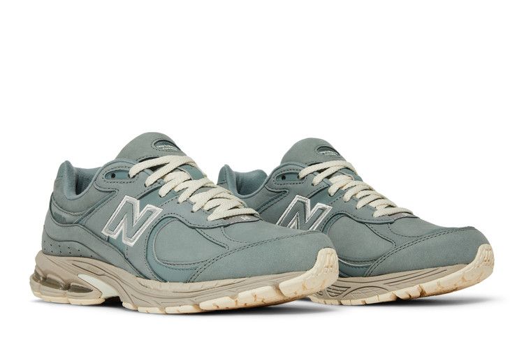 Kith x New Balance 2002R 'Pistachio' — Slate Grey/Chinois Green