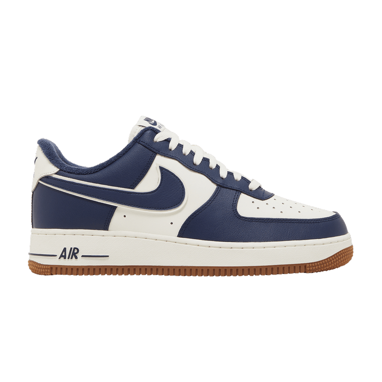 Nike Air Force 1 '07 LV8 'College Pack - Midnight Navy' — Sail/Midnight Navy/Medium Gum Brown