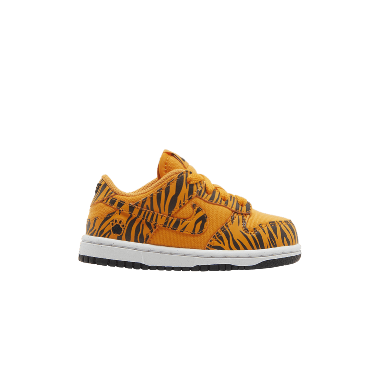 Nike Dunk Low Next Nature TD 'Tiger Stripes' — Kumquat/Kumquat/White/Black