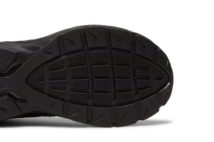 New Balance 990v5 Big Kid 'Triple Black' — Black/Black/Black