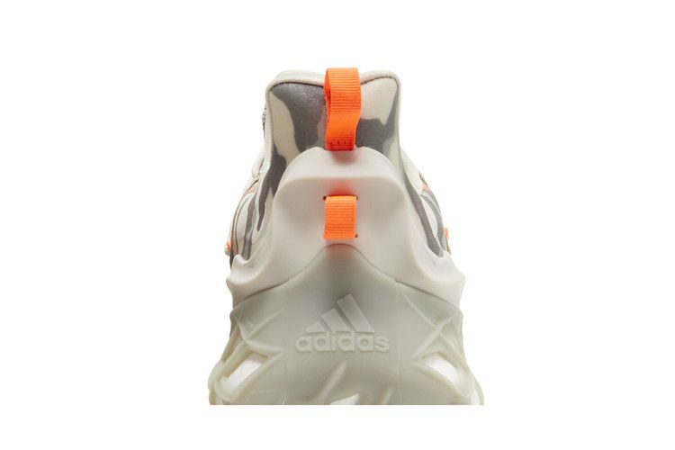 Ivy Park x adidas Web Boost 'Camo' — Camo