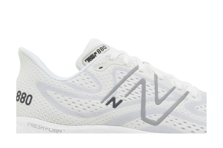 New Balance Fresh Foam X 880v13 'White Silver Metallic' — White/Granite/Silver Metallic