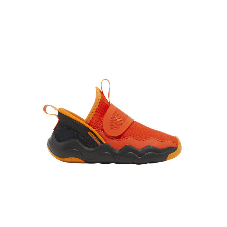 Air Jordan 23/7 TD 'Dunk on Mars' — Team Orange/Black/Mandarin