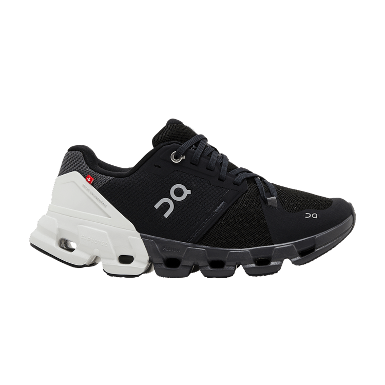 ON Wmns Cloudflyer 4 Wide 'Black White' — Black/White