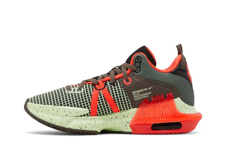 Nike LeBron Witness 7 'Bright Crimson Alligator' — Black/Bright Crimson/Alligator/Barely Volt (4)