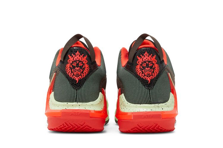 Nike LeBron Witness 7 'Bright Crimson Alligator' — Black/Bright Crimson/Alligator/Barely Volt (7)