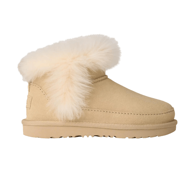 UGG Classic Ultra Mini Chalet Boot Kids 'Sandcastle' — Sandcastle