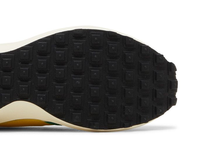 Nike Wmns Waffle Debut Vintage 'Stadium Green Opti Yellow' — Stadium Green/Sail/Coconut Milk/Opti Yellow (6)