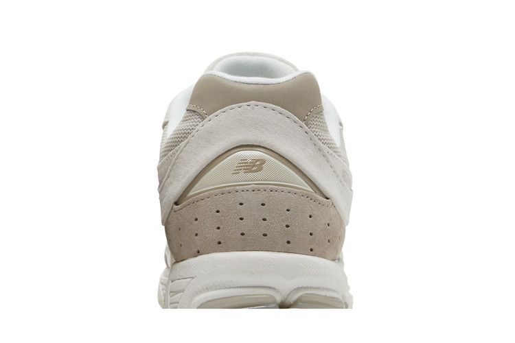 New Balance 2002R 'Light Dark Tan' — Light Tan/Tan/Dark Tan