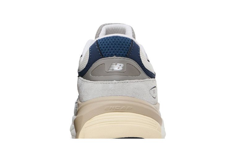 New Balance 990v6 Big Kid 'Grey Day 2023' — Marblehead/Vintage Indigo