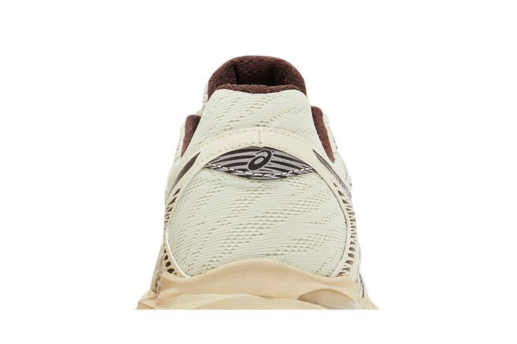 ASICS Wmns Gel Flux 4 'Cream Brown' — Cream Brown