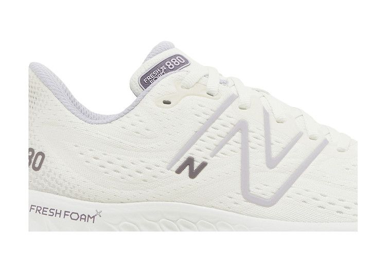 New Balance Wmns Fresh Foam X 880v13 'Sea Salt Grey Violet' — Sea Salt/Grey Violet