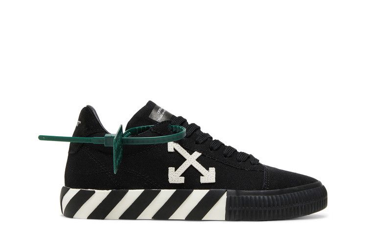 Off-White Wmns Vulc Sneaker 'Black White' 2022 — Black/Black/White