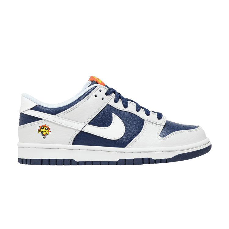 Nike Dunk Low GS 'UV Reactive' — Photon Dust/White/Midnight Navy