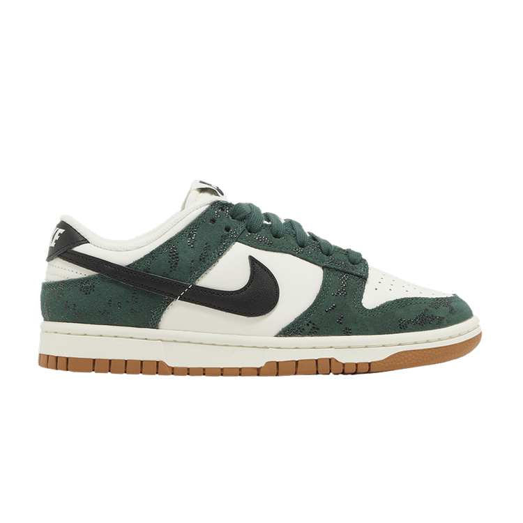 Nike Wmns Dunk Low 'Green Snake' — Pro Green/Black/Sail/Gum Medium Brown/Fir