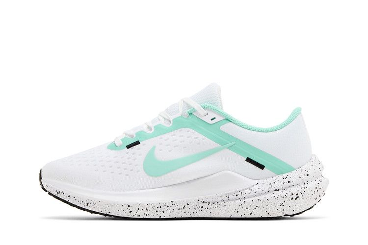 Nike Wmns Air Winflo 10 'White Emerald Rise' — White/Black/Emerald Rise