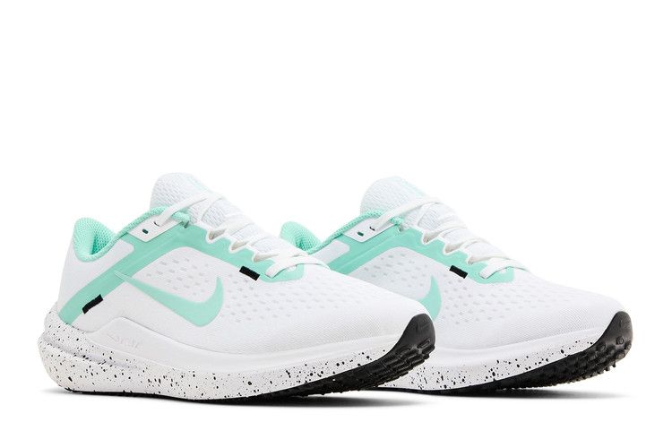 Nike Wmns Air Winflo 10 'White Emerald Rise' — White/Black/Emerald Rise