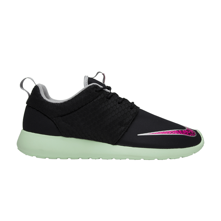Nike Roshe One FB 'Yeezy' — Black/Pink Flash-Frsh Mnt-Chrm