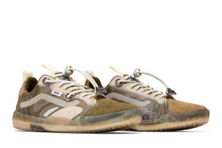 Advisory Board Crystals x Vans Evdnt EXT Ultimate Waffle 'Miracle Conditions' — Stone/Opal