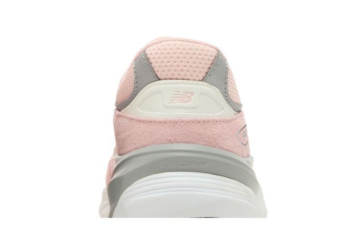 New Balance 990v6 Big Kid 'Pink Haze' — Pink Haze/White