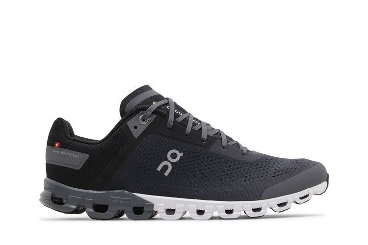 ON Cloudflow 'Black Asphalt' — Black/Asphalt