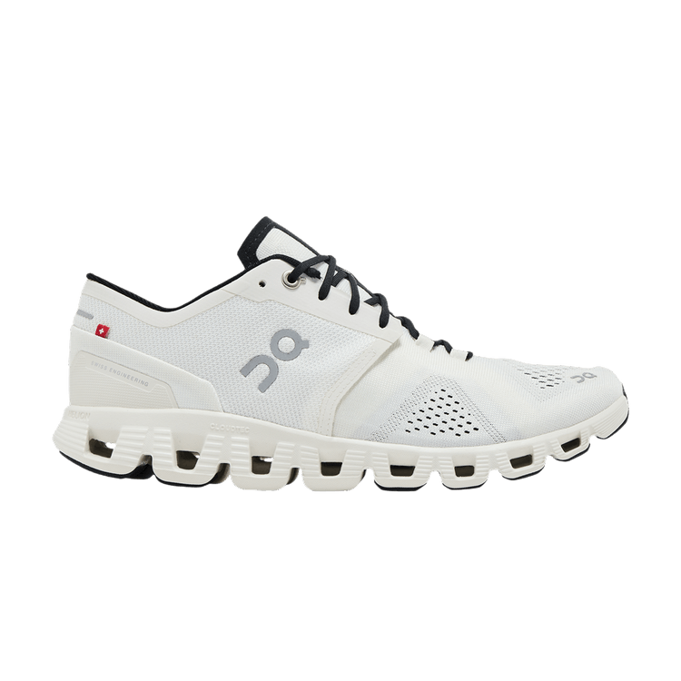 ON Cloud X 'White Black' — White/Black