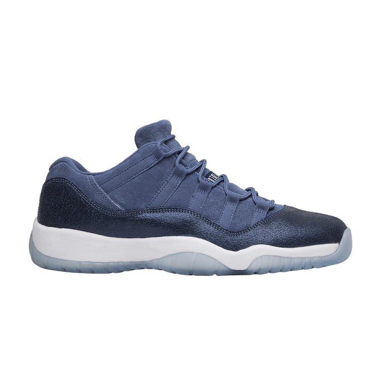 Air Jordan 11 Retro Low GS 'Blue Moon' — Blue Moon/White