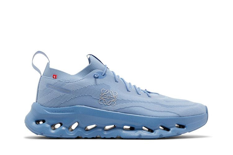 Loewe x ON Cloudtilt 'Forever Blue' — Forever Blue