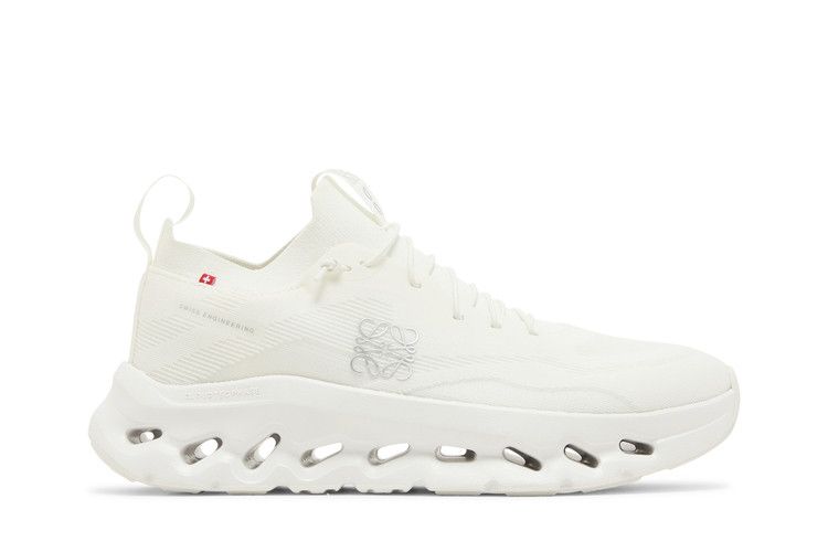 Loewe x ON Wmns Cloudtilt 'All White' — All White