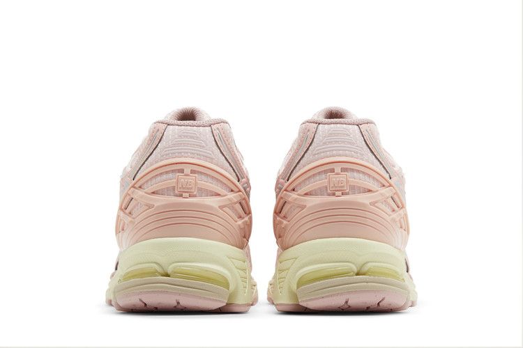 New Balance 1906U 'Lunar New Year - Shell Pink' — Shell Pink/Filament Pink/Rosewood