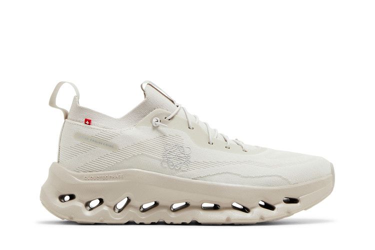 Loewe x ON Wmns Cloudtilt 'Sand' — Sand