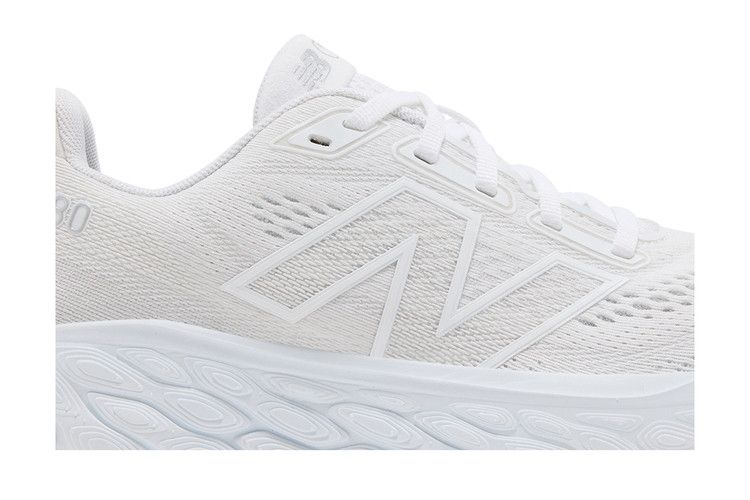New Balance Wmns Fresh Foam X 880v14 'White Silver Metallic' — White/Silver Metallic/Sea Salt