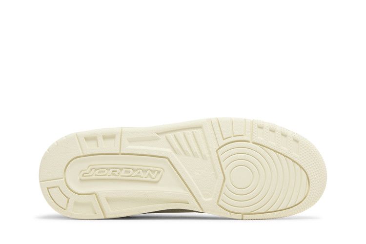 Air Jordan Spizike Low GS 'Coconut Milk' — Sail/University Red/Coconut Milk/Sandstone/Smoke Grey