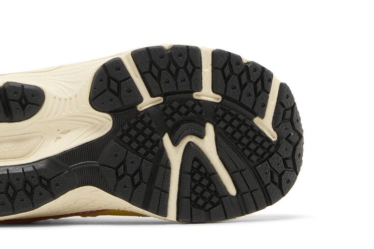 New Balance 2002R Toddler 'Ginger Lemon' — Ginger Lemon/Classic Orange