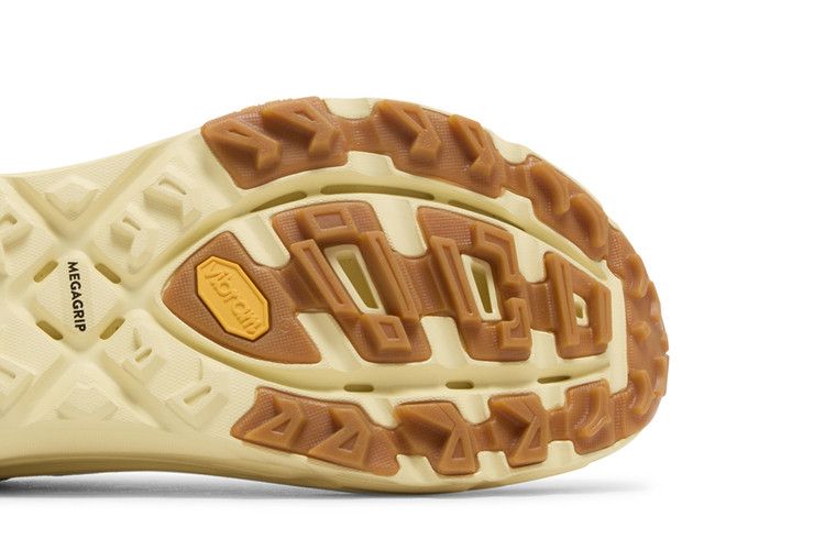 END. x HOKA Mafate Speed 2 'Overland' — Chive/Flan