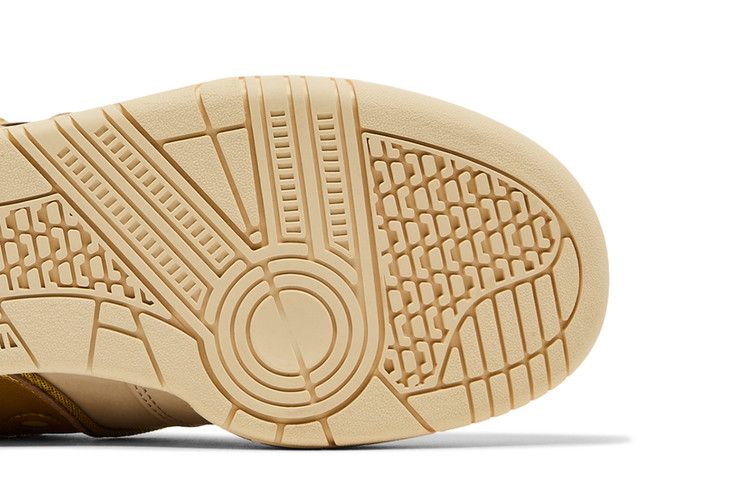 Trinidad James x Hommewrk x Saucony Spot-Bilt Sonic Low 'Coach's Shoe' — Beige/Gold